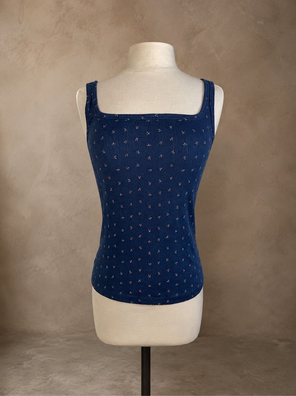 Uniqlo Size Small Pointelle Tank Top Cherry Print Navy Cotton Stretch